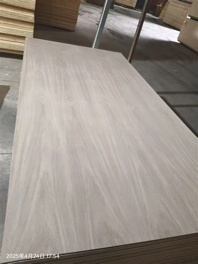 Commercial Plywood Poplar Plywood Eucalyptus Plywood