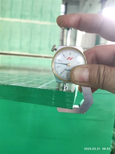 Hotsale Green Plastic Film Faced Plywood Wbp Phenolic Moisture-proof